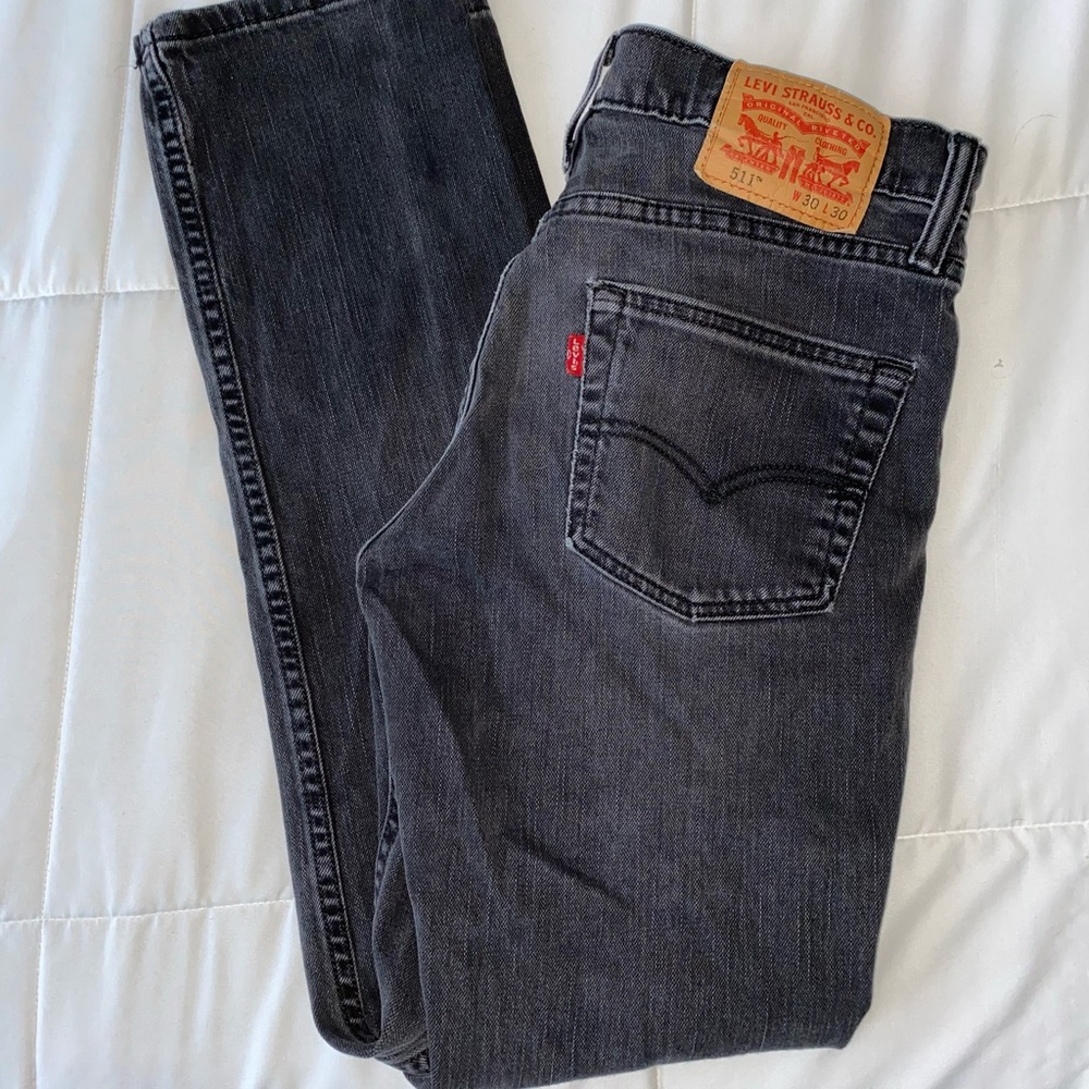 Black Levi’s Jeans